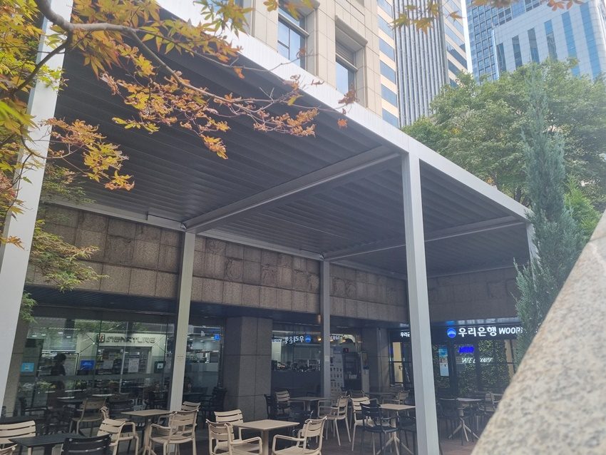 금융감독원 본점 외부 휴게 데크 1