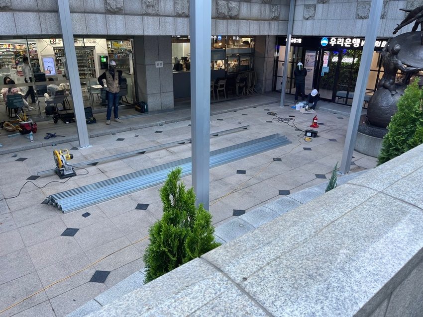 금융감독원 본점 외부 휴게 데크 5