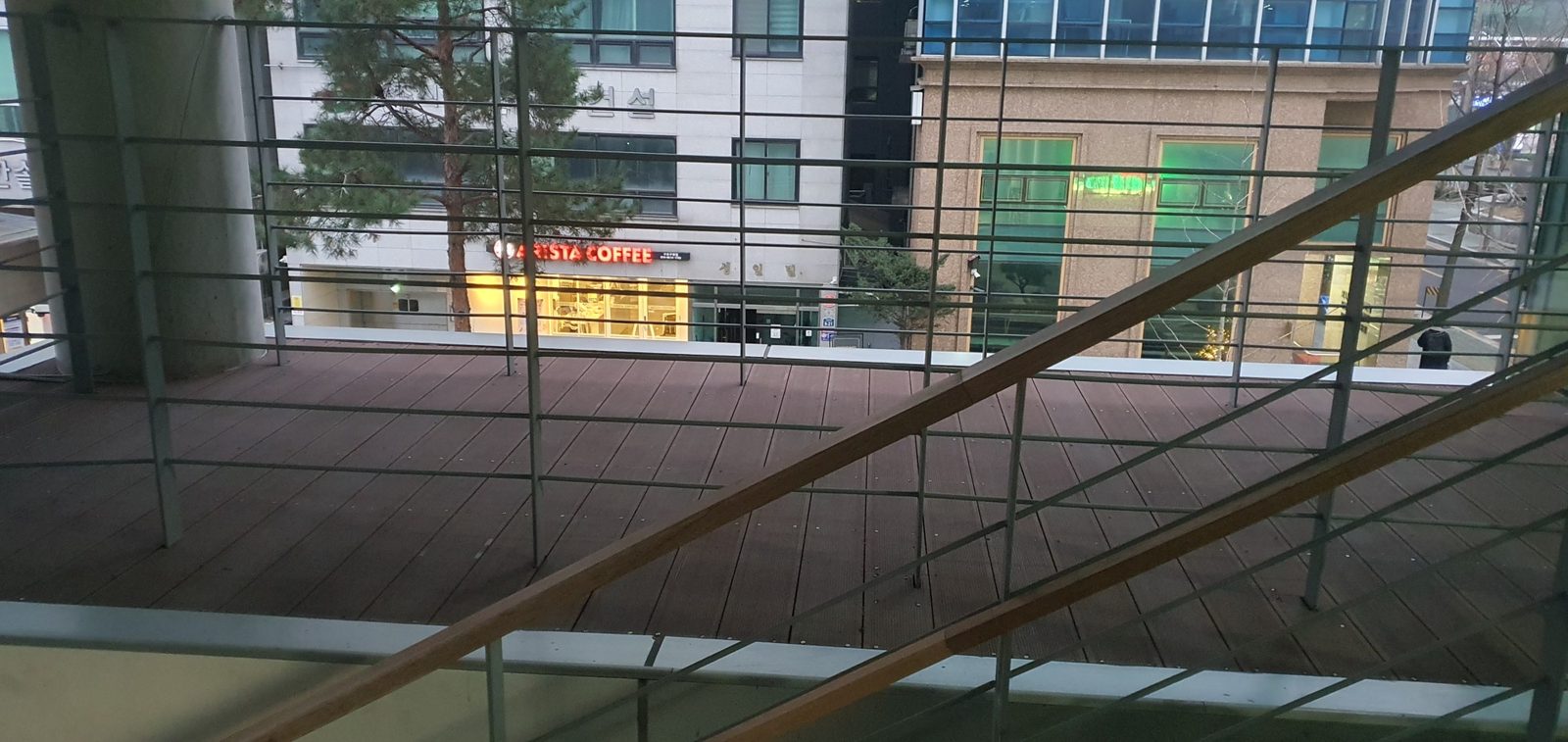 영등포구의회 계단 합성목재 데크 11